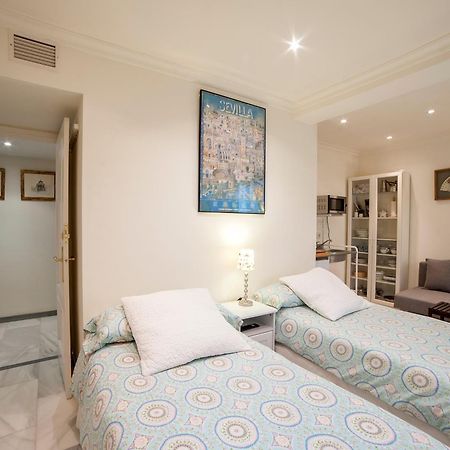 Appartement Atanasio Barron à Séville Extérieur photo