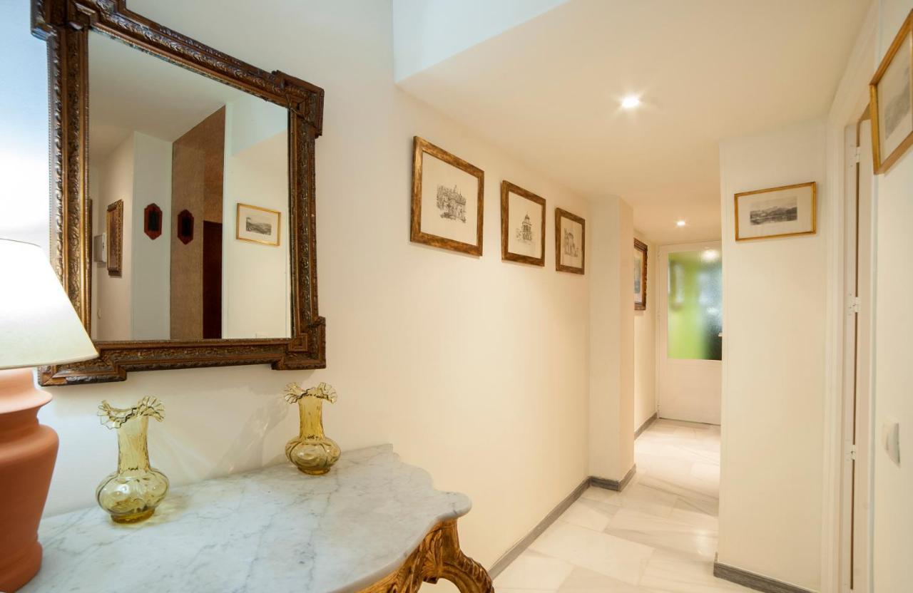 Appartement Atanasio Barron à Séville Extérieur photo
